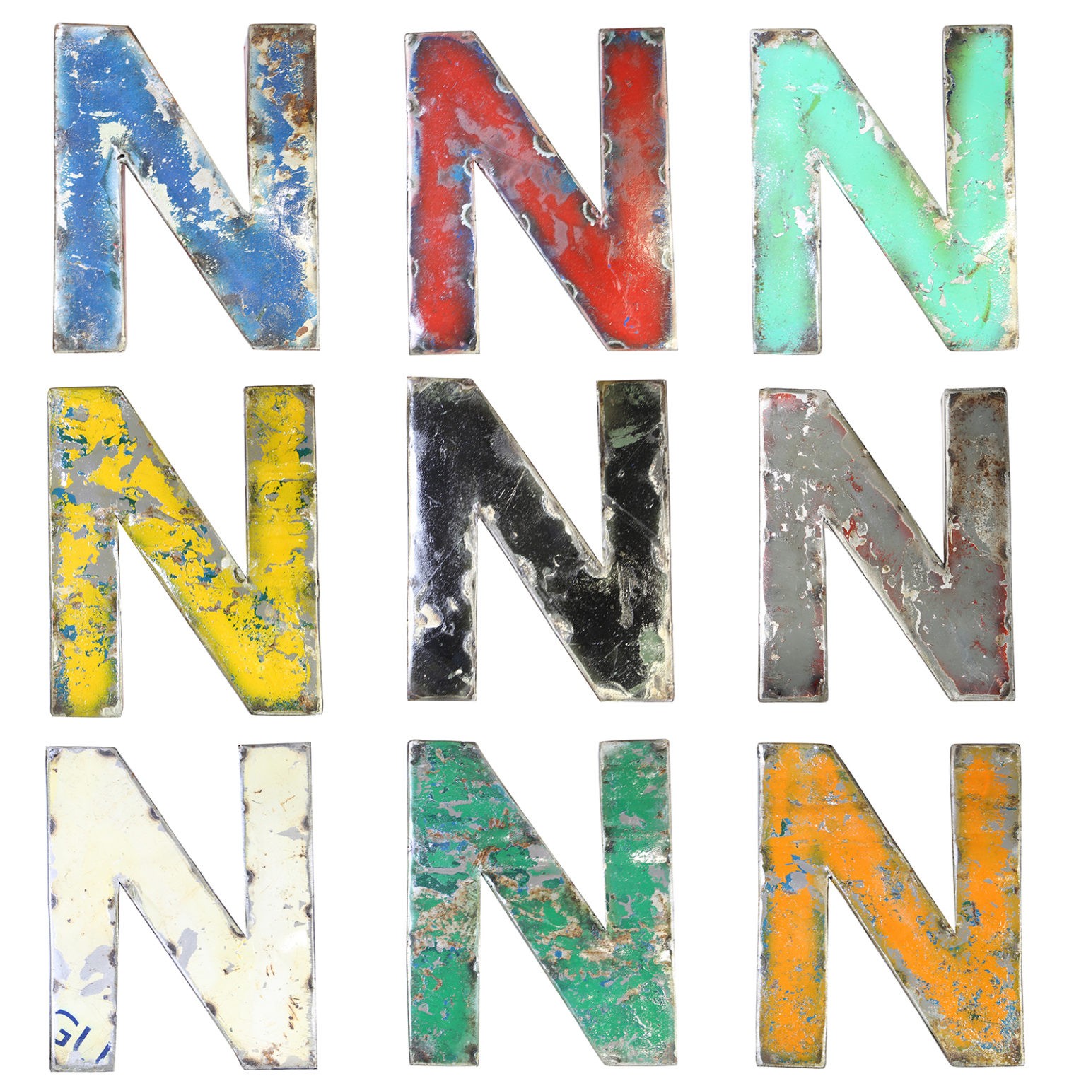 Ein Metall Mit 4 Buchstaben Buchstaben aus Metall im rustikalen Industrial Design - Boogs